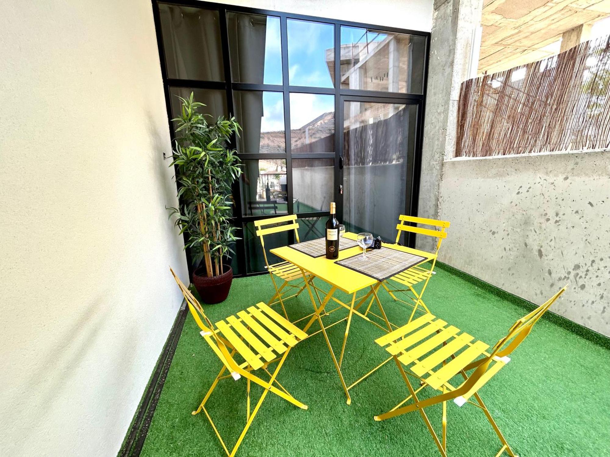 Apartamento Naranja Болнуево Екстериор снимка
